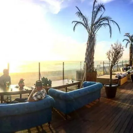 Beach House 4you, 100 Meters From The Blue Beach *