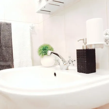 Apartment Beach House 4you, 100 Meters From The Blue Beach *